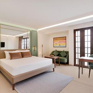 Executive Triple Room
